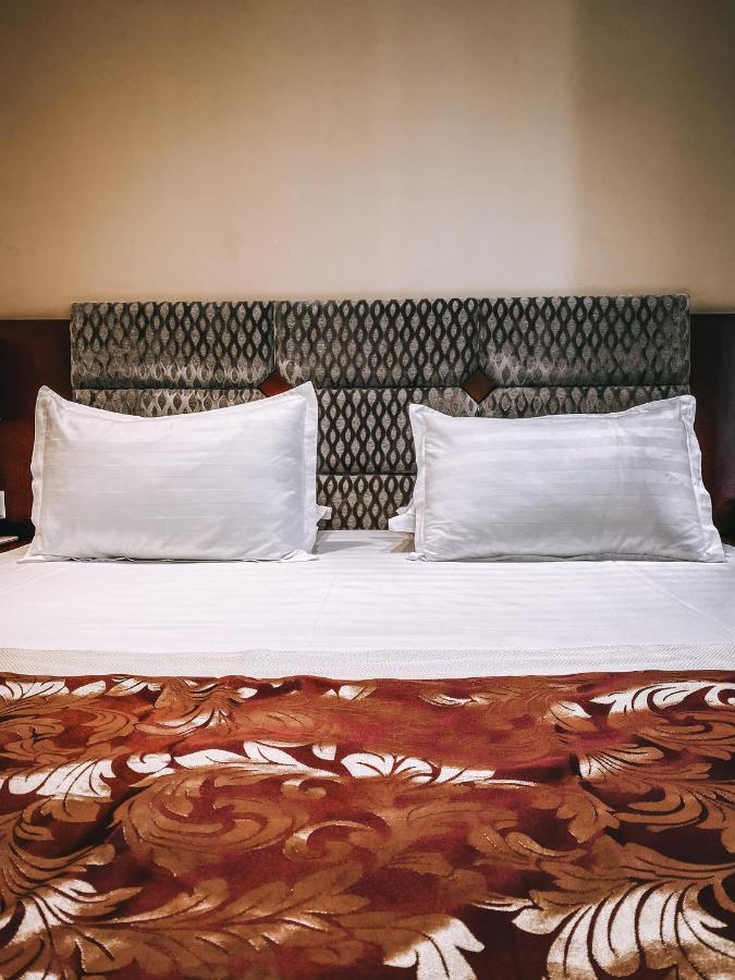 Hotel Arifi Shkodër Extérieur photo