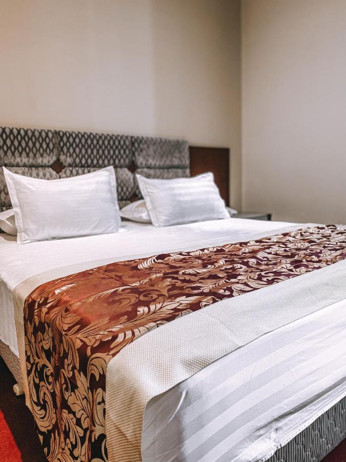 Hotel Arifi Shkodër Extérieur photo