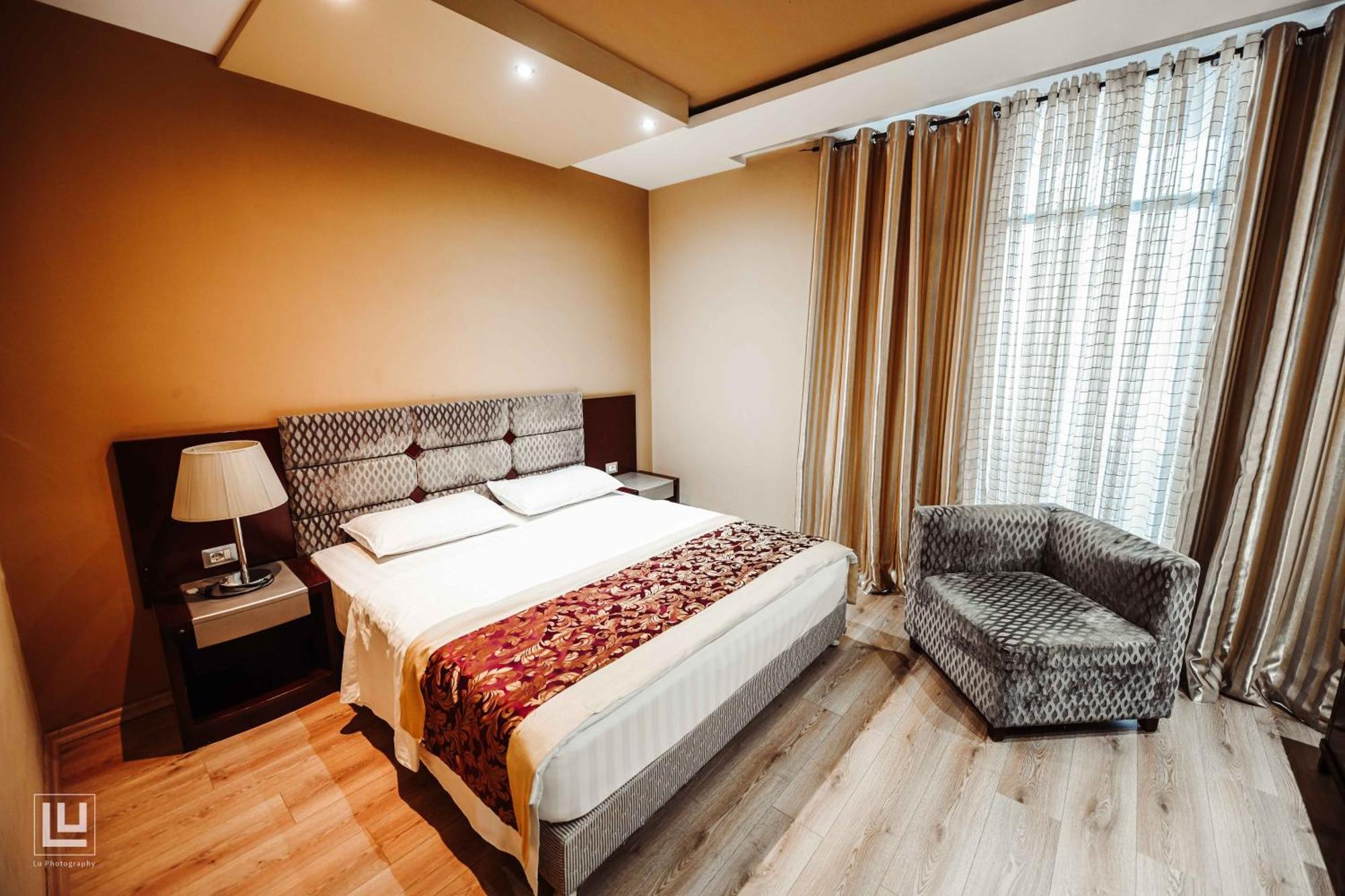 Hotel Arifi Shkodër Extérieur photo