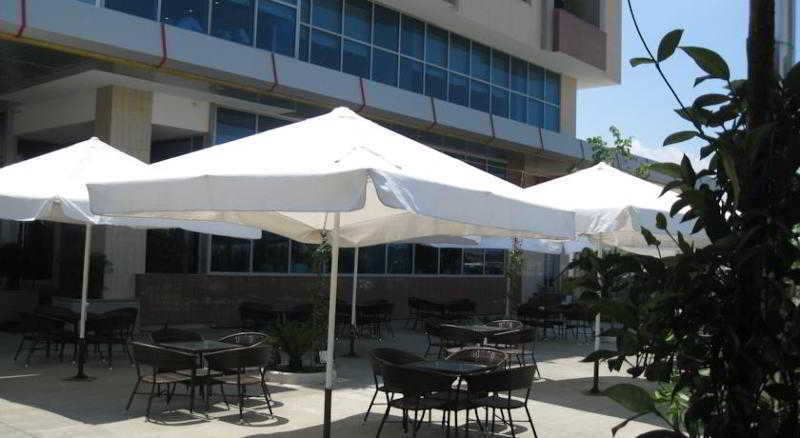 Hotel Arifi Shkodër Extérieur photo