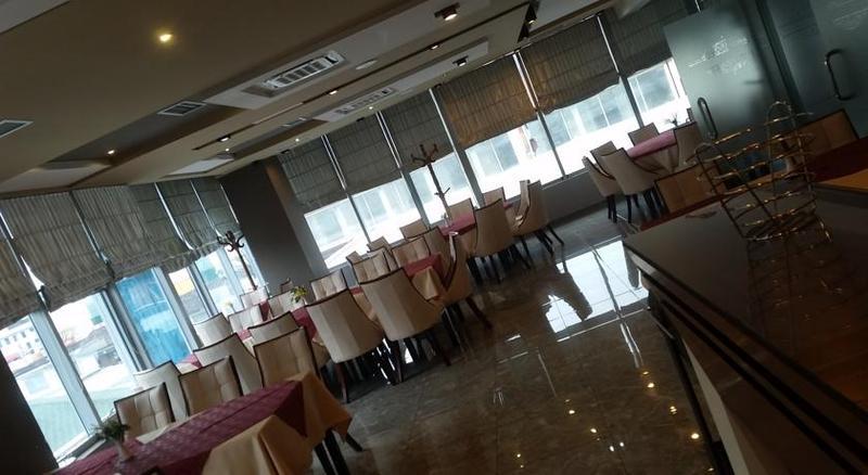 Hotel Arifi Shkodër Extérieur photo